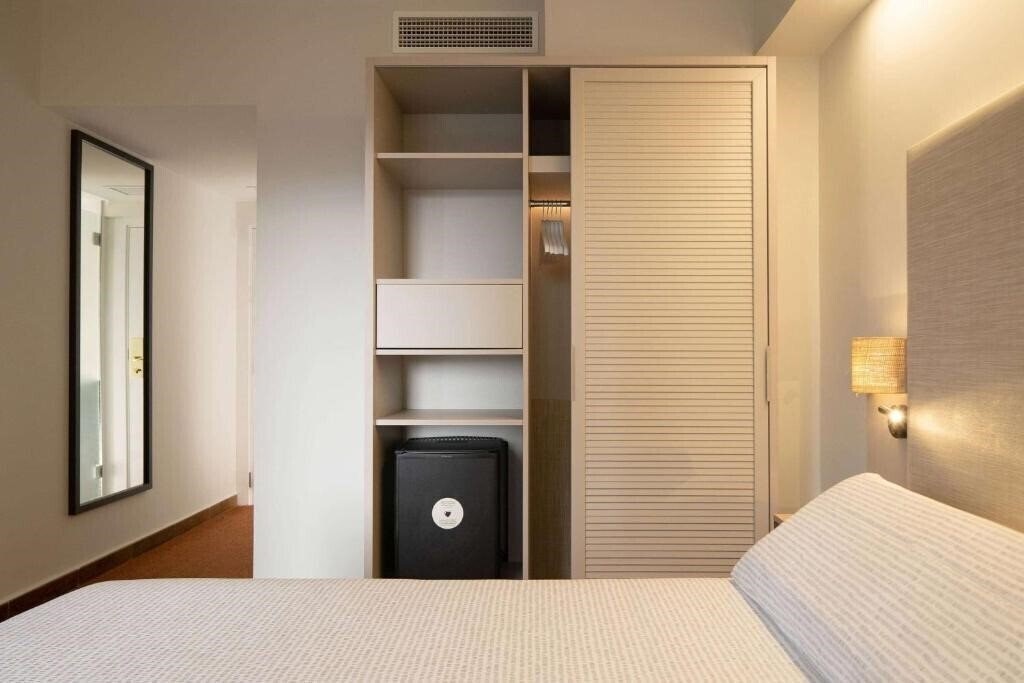 Вид Innside By Melia Costablanca 4*