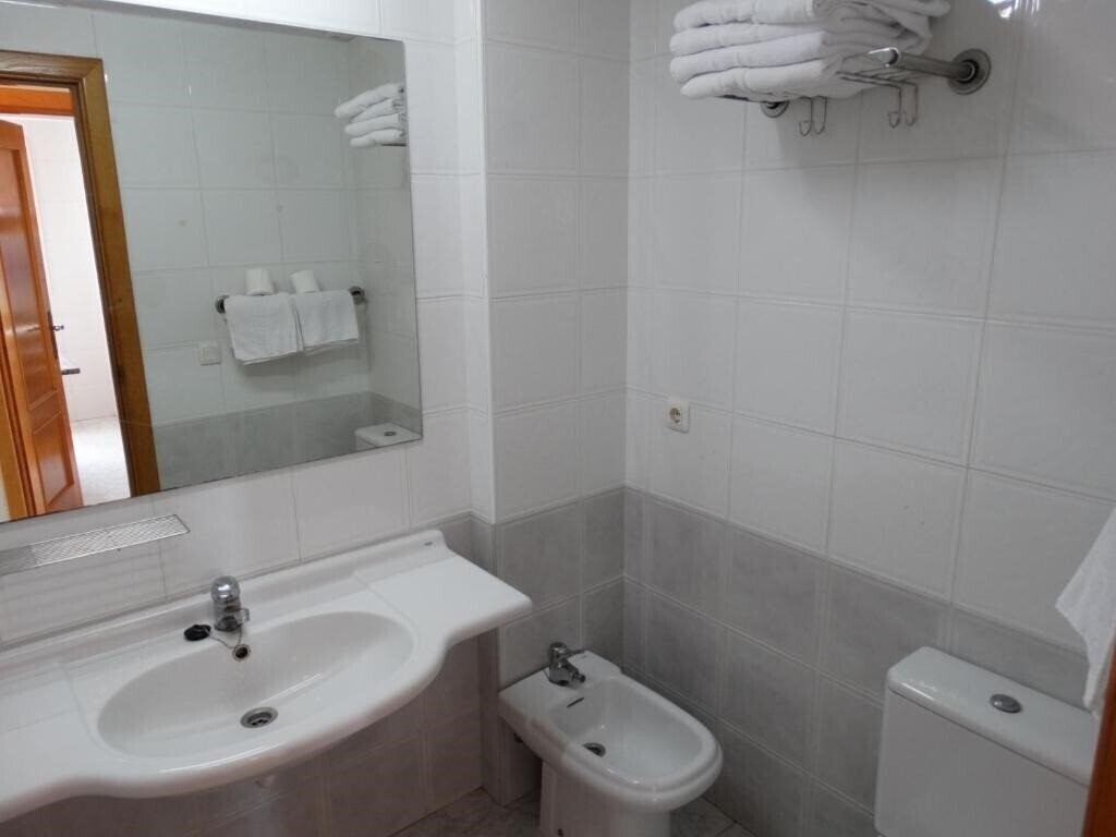 Фотографія Apartamentos Benibeach 2*