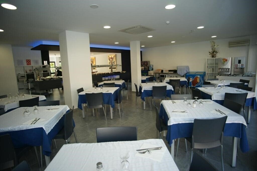 Зображення Golden 3*