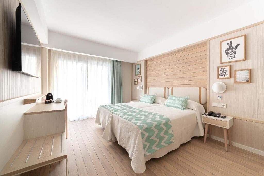 Апартаменти Ambassador Playa II 3*