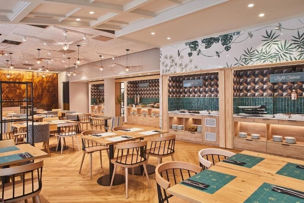 Територія Silken Ciudad De Vitoria 4*