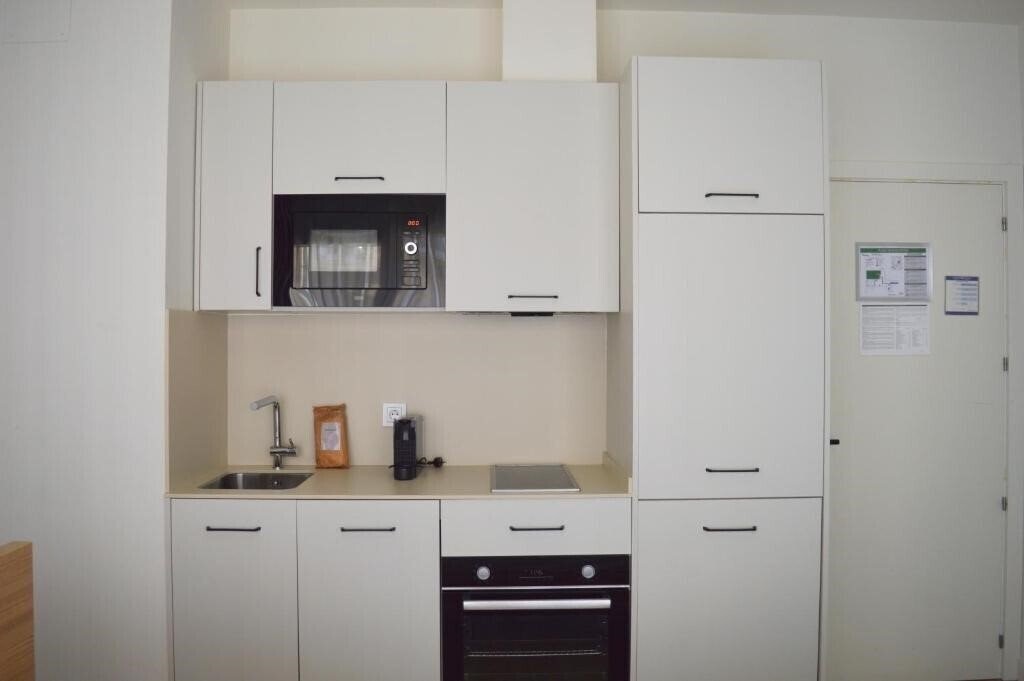 Картинка Apartamentos Libere Bilbao La Vieja 3*