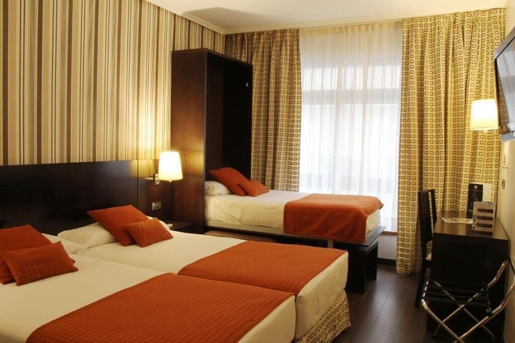 Вид Best Western Conde Duque 3*