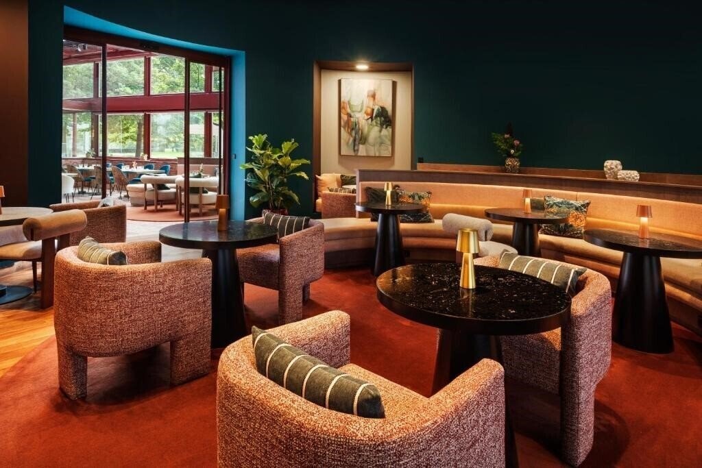 Панорама Melia Bilbao 5*