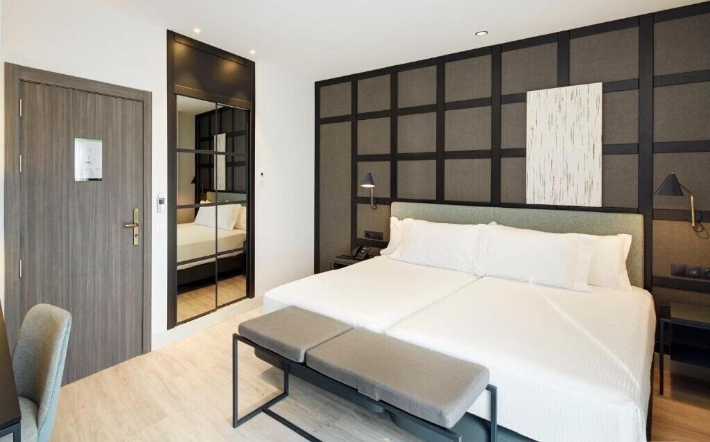 Апартаменты Sercotel Ayala 4*