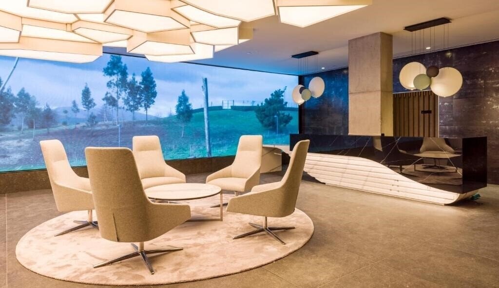 Апартаменты Hotel Ilunion San Mames 4*