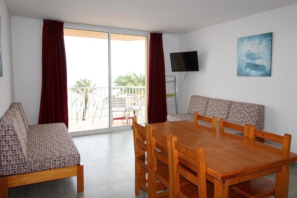 Изображение El Sorrall Apt 3*