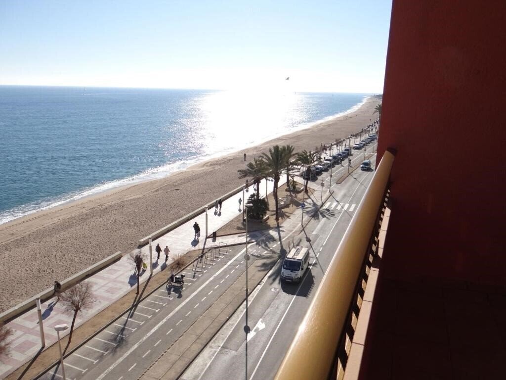 Апартаменты Elvira Apartamentos 3*