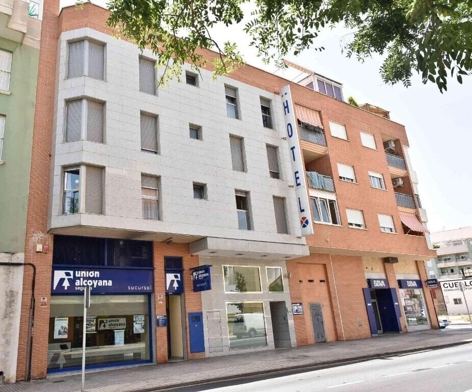 Картинка Adsubia 2*