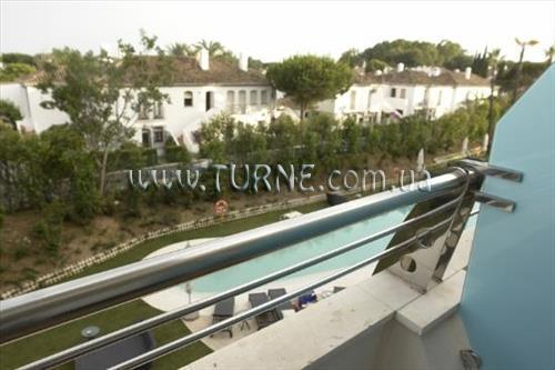 Апартаменты Crowne Plaza Estepona 3*