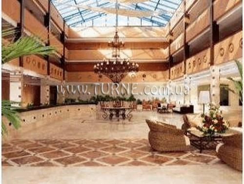 Готель Pierre & Vacances Estepona 4*