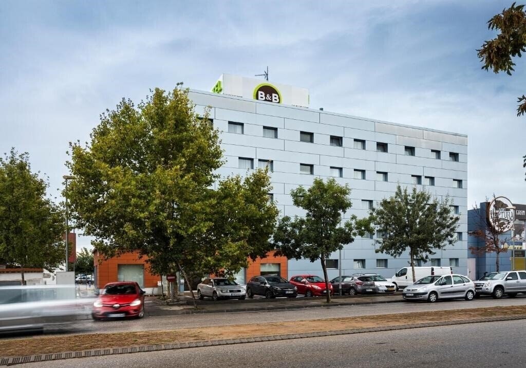 Вид B&B Hotel Figueres 2*