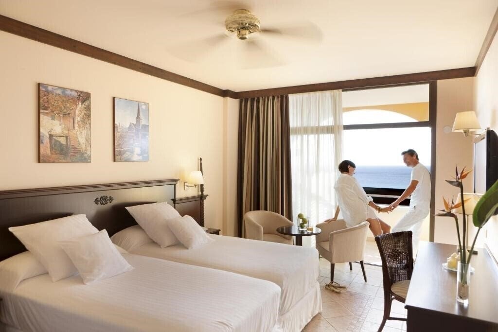 Панорама Occidental Jandia Playa 4*