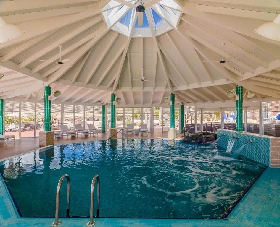 Апартаменты H10 Playa Esmeralda 4*