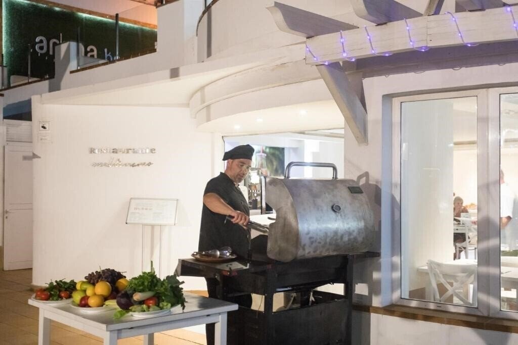 Територія Arena Beach Apts 3*