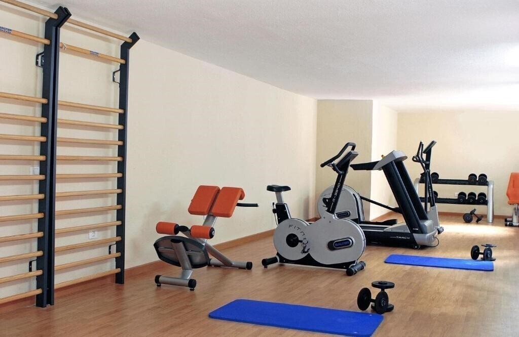 Вид Cay Beach Caleta отель без категории