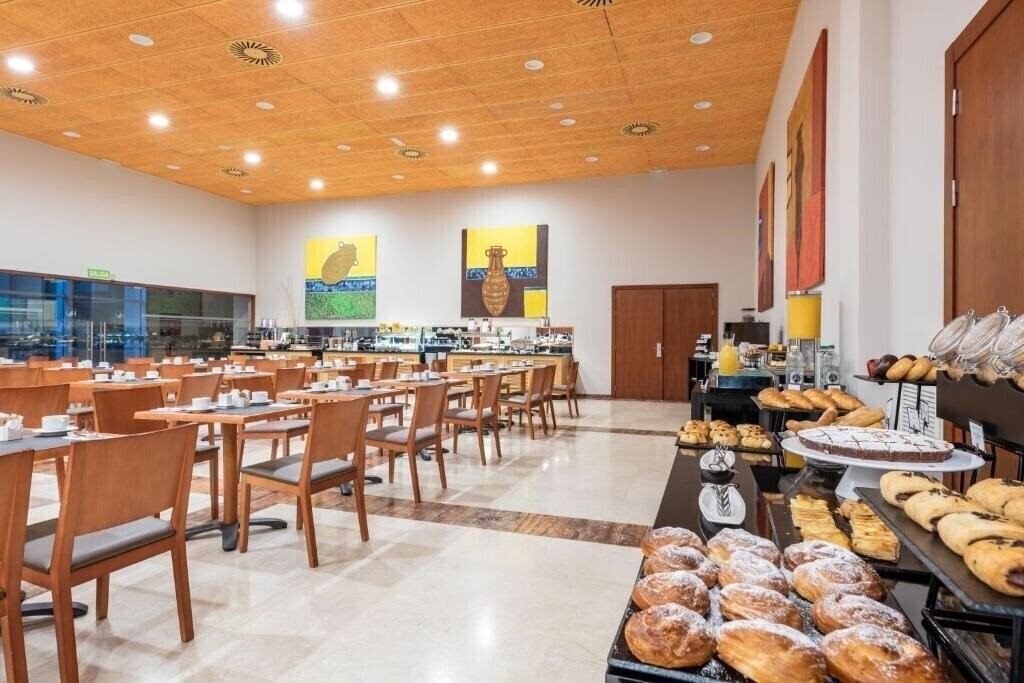 Картинка Hotel Eurostars San Lazaro 4*