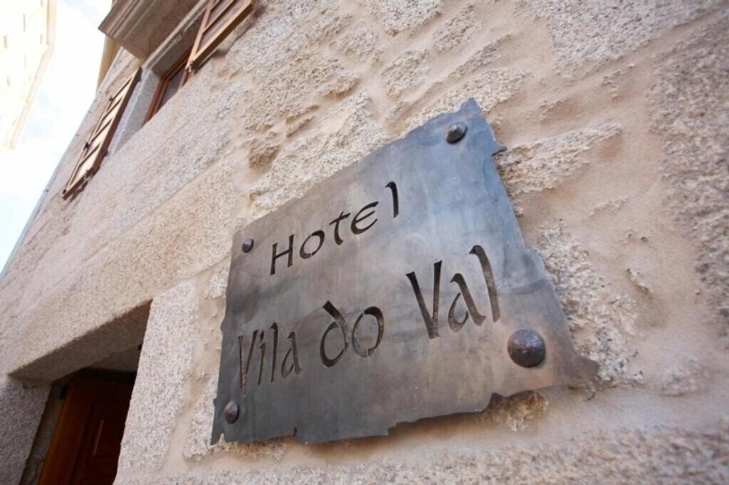 Готель Vila Do Val Valle de Oro 3*