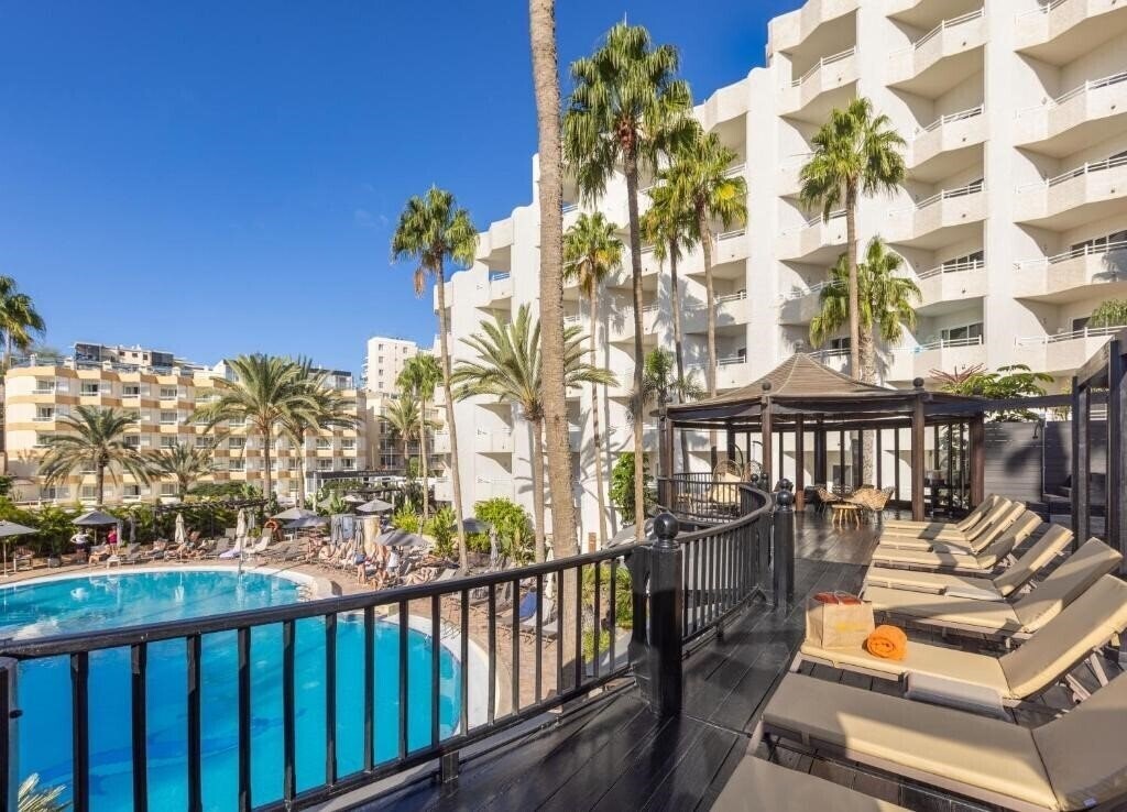 Апартаменти Corallium Dunamar by Lopesan Hotels 4*