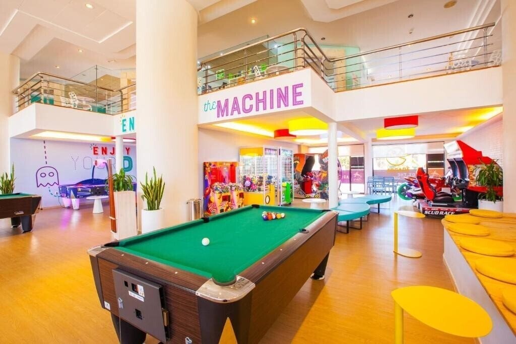 Вид IFA Continental 3*