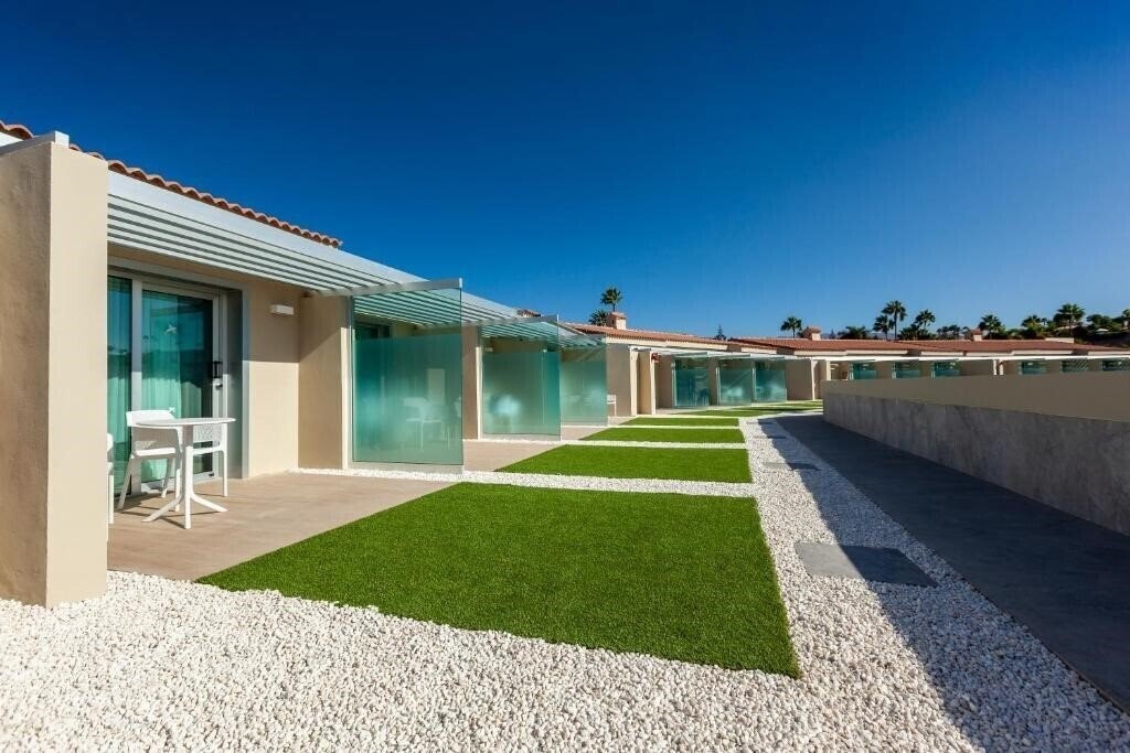 Панорама Kumara Serenoa by Lopesan Hotels (ex. Duna Beach Bungalows) 4*