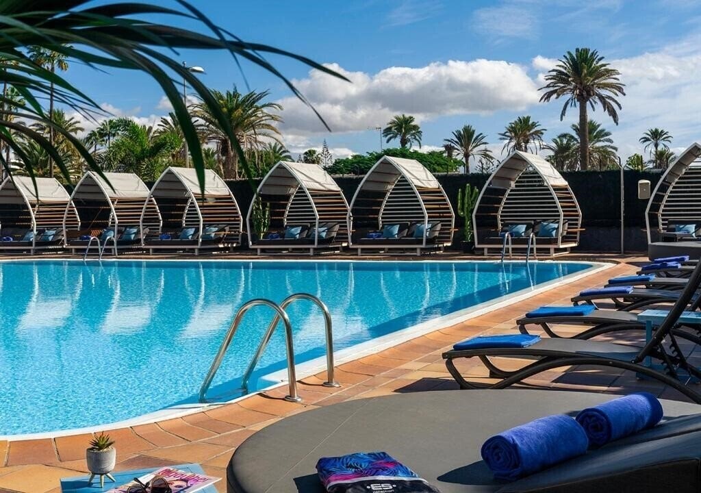 Готель Axelbeach Maspalomas Apartments Lounge 3*