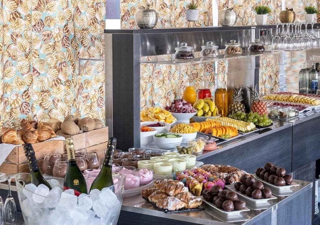 Вид Axelbeach Maspalomas Apartments Lounge 3*