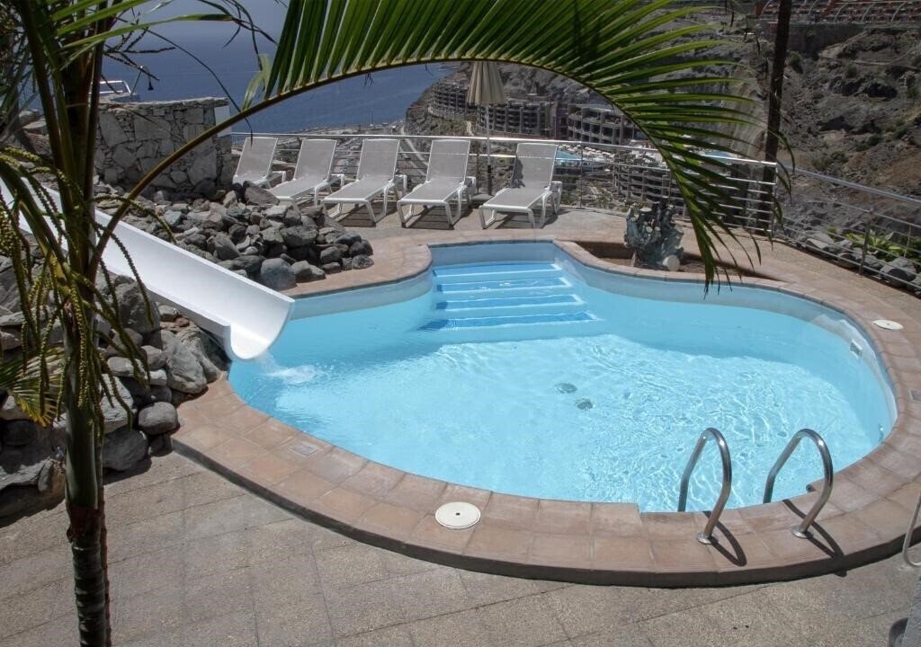 Зображення Holiday Club Jardin Amadores 4*