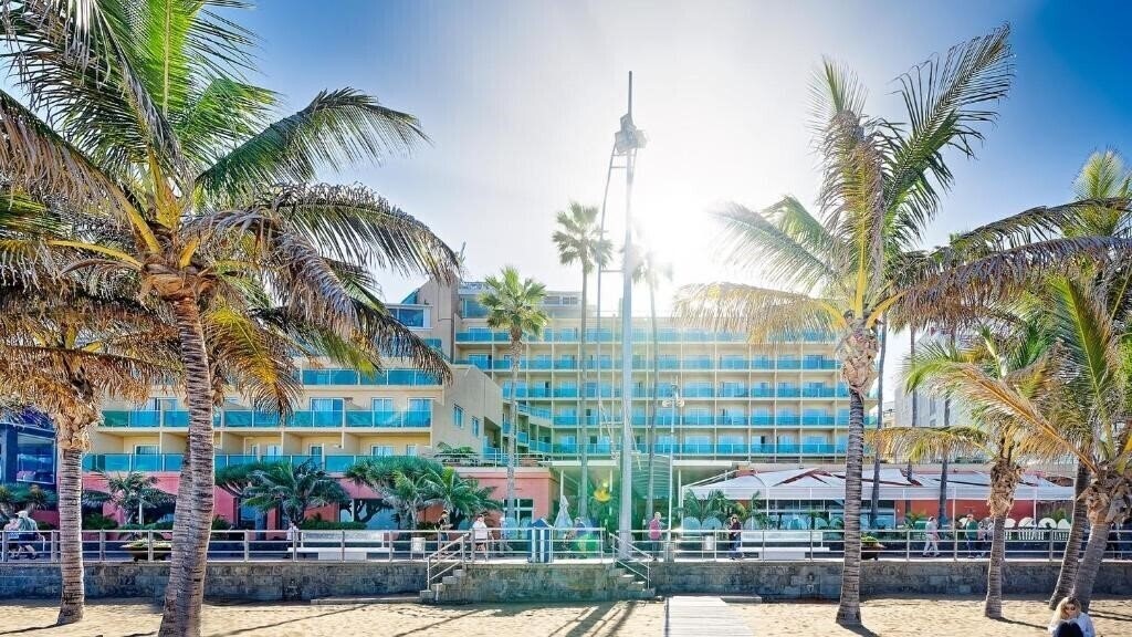 Отель Bull Reina Isabel & SPA (Las Palmas) 4*