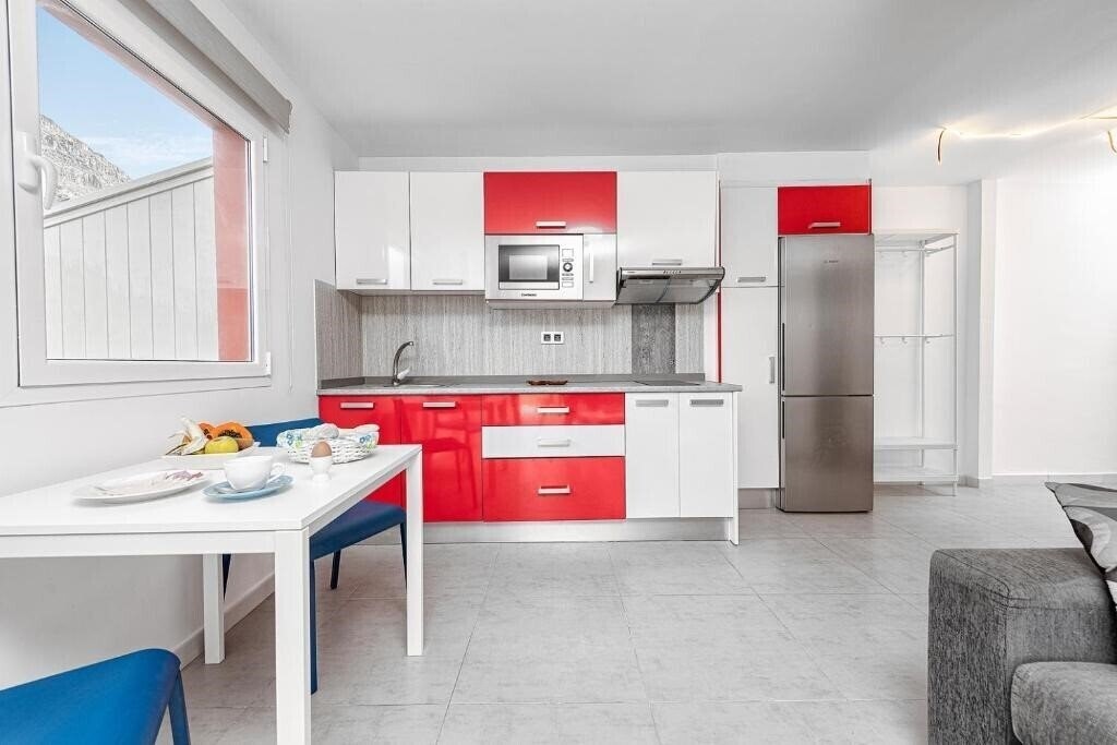 Апартаменти Sol Mogan Suites (Adults Only) 3*