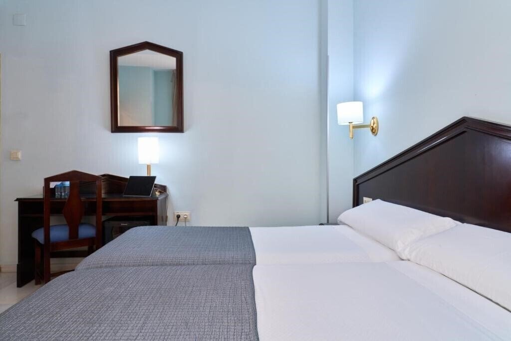 Апартаменти Navas 3*