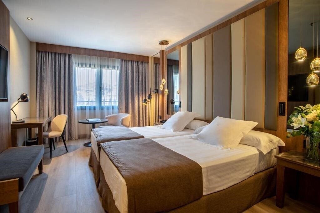 Апартаменты Granada Center 4*