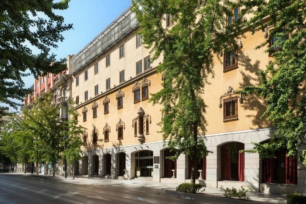 Панорама Ac Palacio De Santa Paula 5*