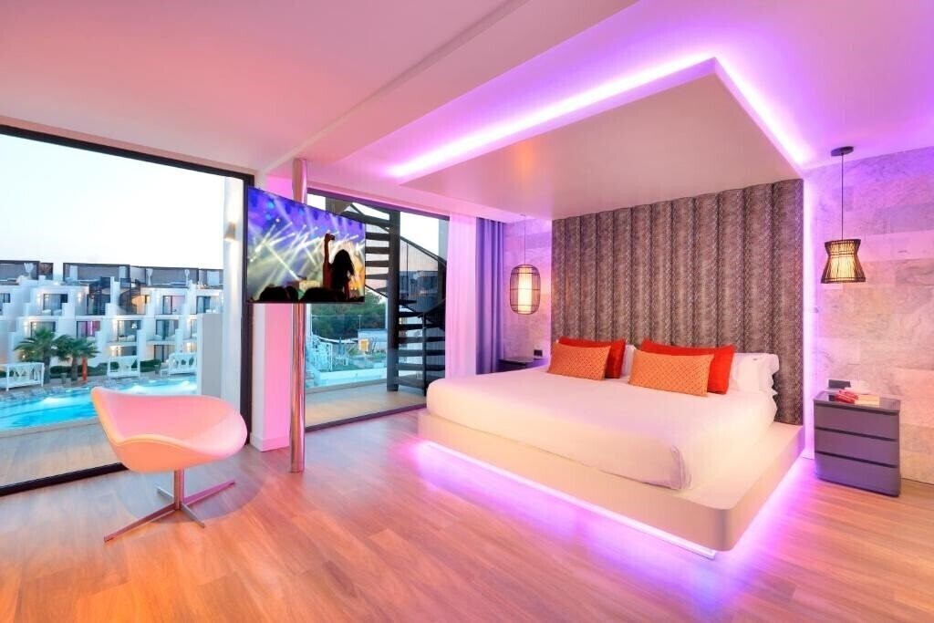 Панорама Hard Rock Hotel Ibiza 5*