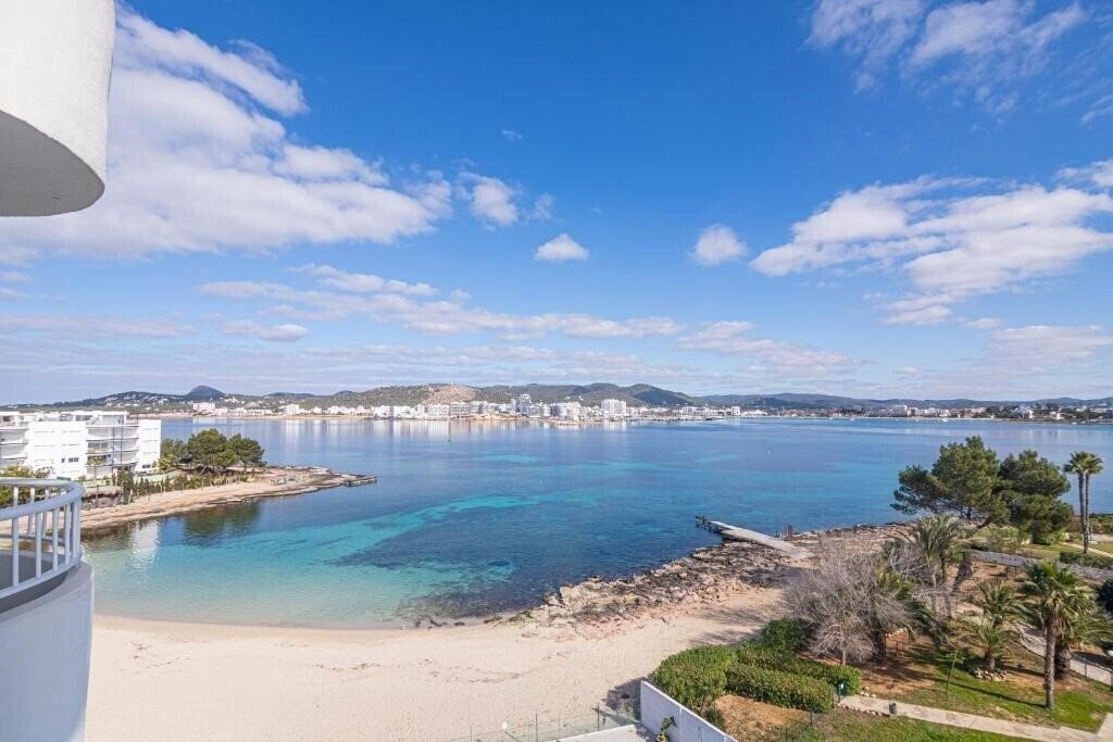 Вид Sol House Ibiza Mixed By Ibiza Rocks 4*