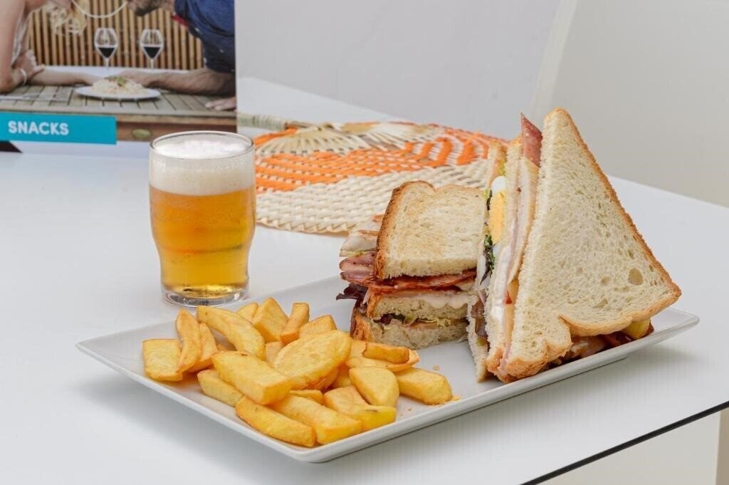 Вид Hotel Vibra S'Estanyol (ex. Playasol S`Estanyol) 3*