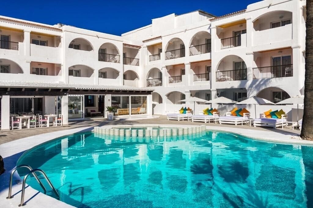 Вид Hotel Vibra Bossa Flow (ex. Hotel Playasol Bossa Flow ) 4*