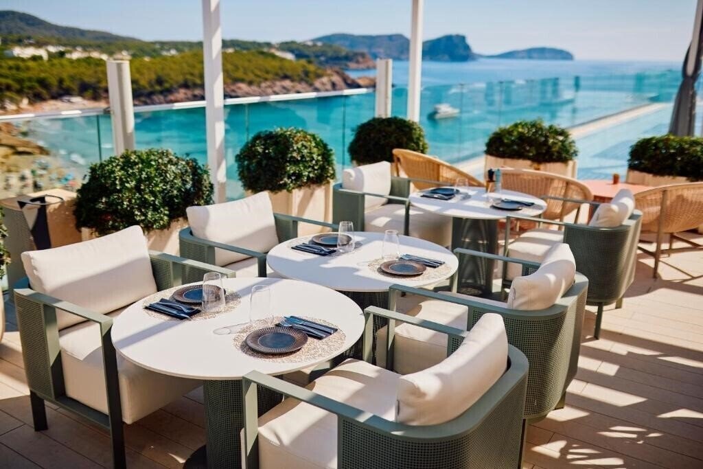Апартаменты Bless Hotel Ibiza 5*