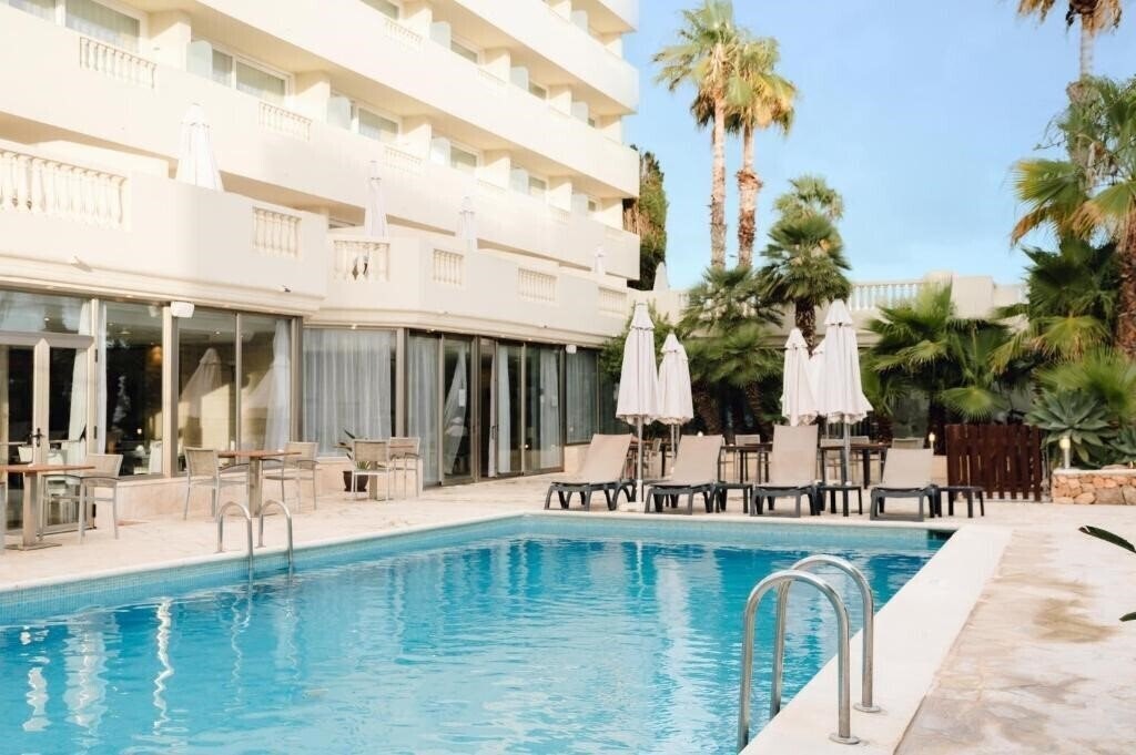 Вид Hotel Moon Dreams Paraiso (ex. Paraiso Beach by Llum, Fergus Paraiso Beach) 3*