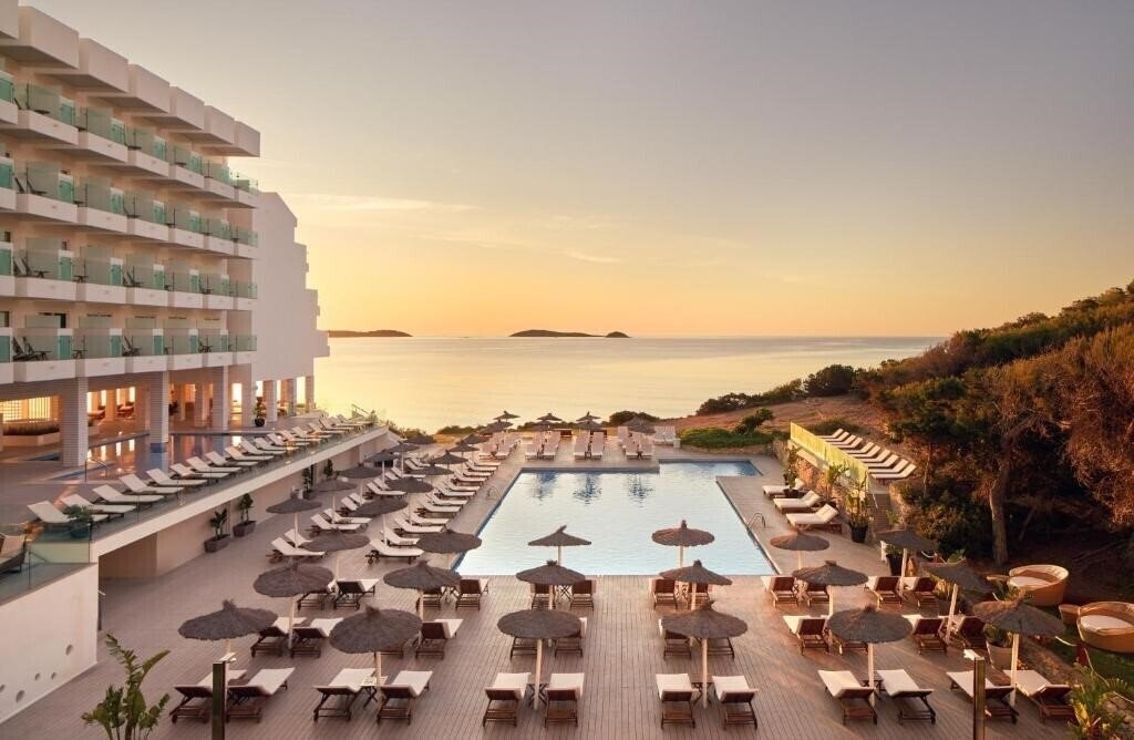 Вид Melia Ibiza (ex. Sol Beach House Ibiza) 4*