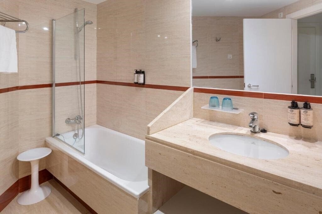 Панорама Tropic Garden Aparthotel 4*