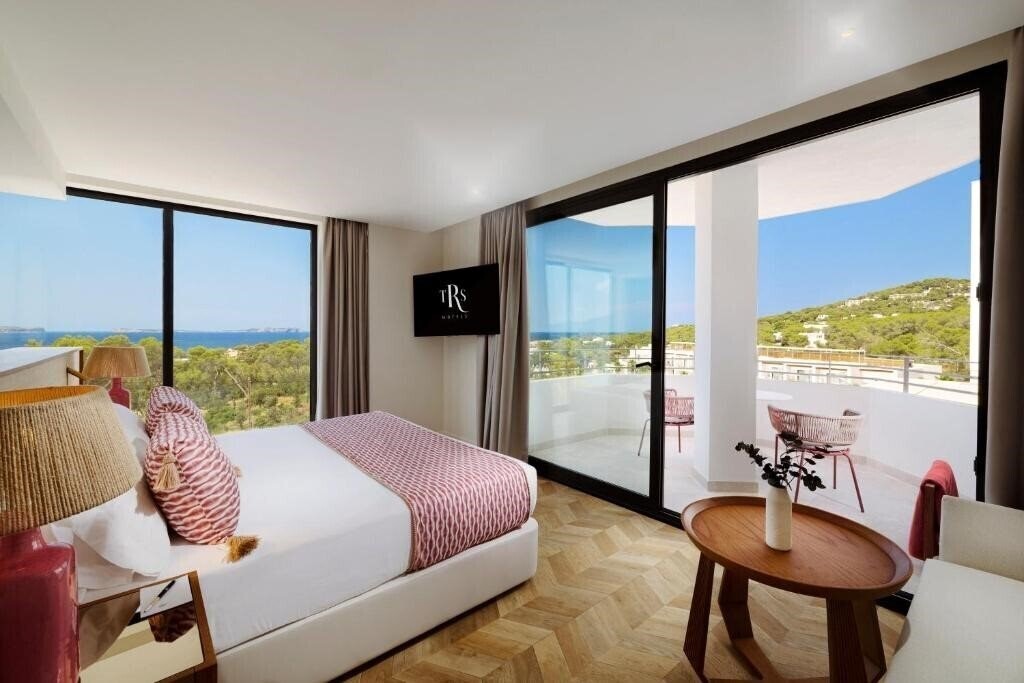 Панорама Trs Ibiza 5*
