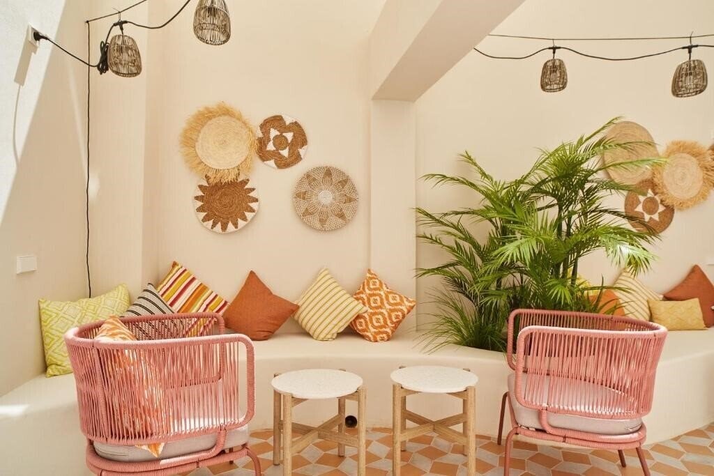 Отель Aparthotel Excelsior 1*