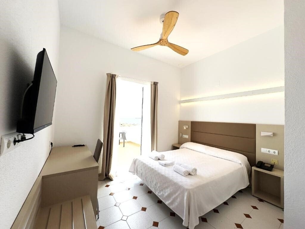 Панорама Hotel Rocabella 2*