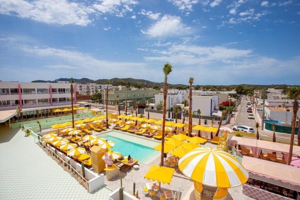 Апартаменты Los Felices Ibiza 4*