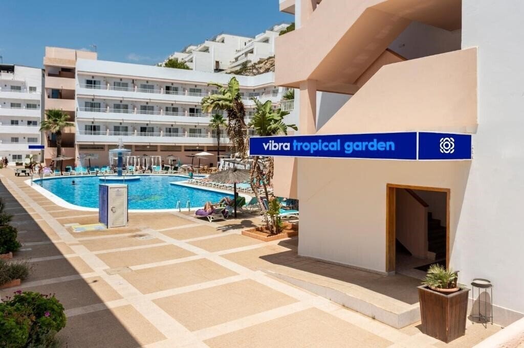 Територія Vibra Tropical Garden 3*