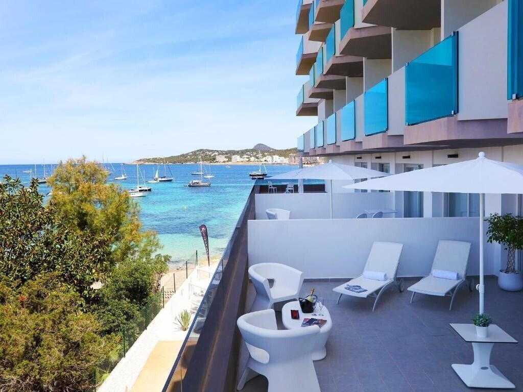 Вид Axel Beach Ibiza 4*