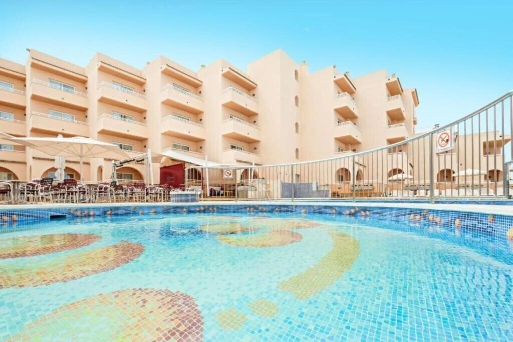 Территория Rosamar Ibiza Hotel 3*