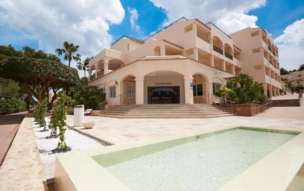 Фото Invisa Club Cala Blanca 3*