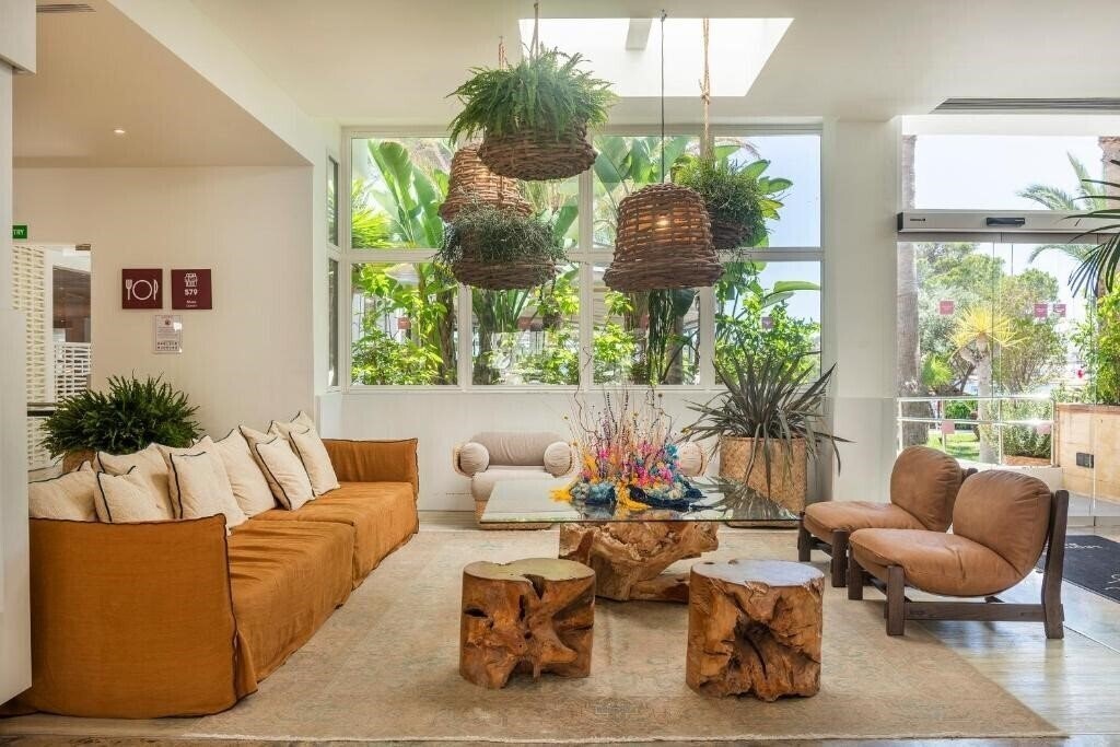 Изображение Leonardo Royal Hotel & Suites Ibiza 4*